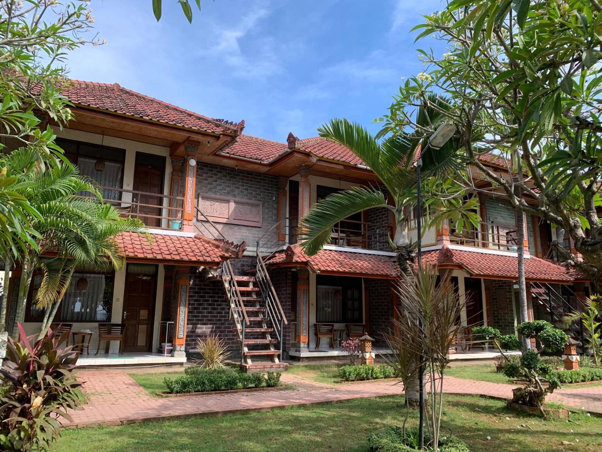 Lovina Beach Hotel 외부 사진